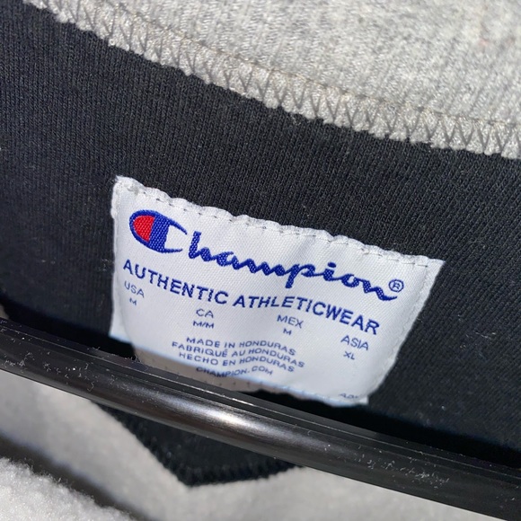 CHAMPION Graphic Crewneck - Picture 3 of 3